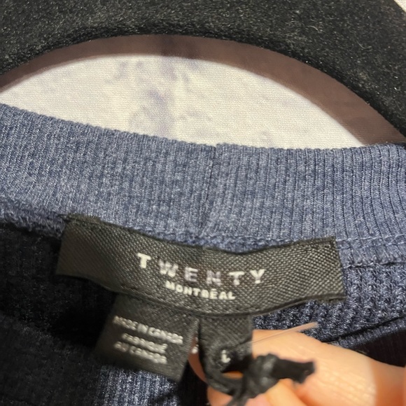 NWOT Twenty Montreal Everest Thermal Asymmetric Top Large - Picture 7 of 9